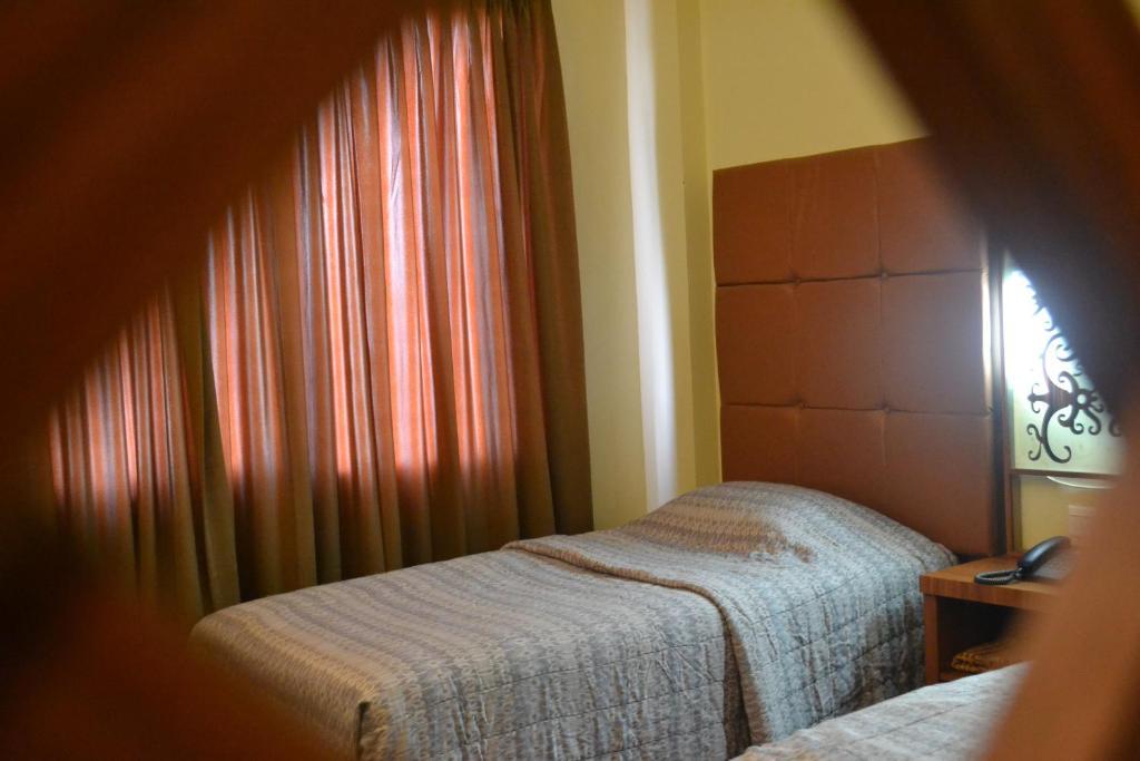 Sepinggan Hotel Balikpapan  Bagian luar foto